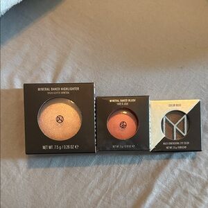 Mineral Baked Highlighter and Blush Set
